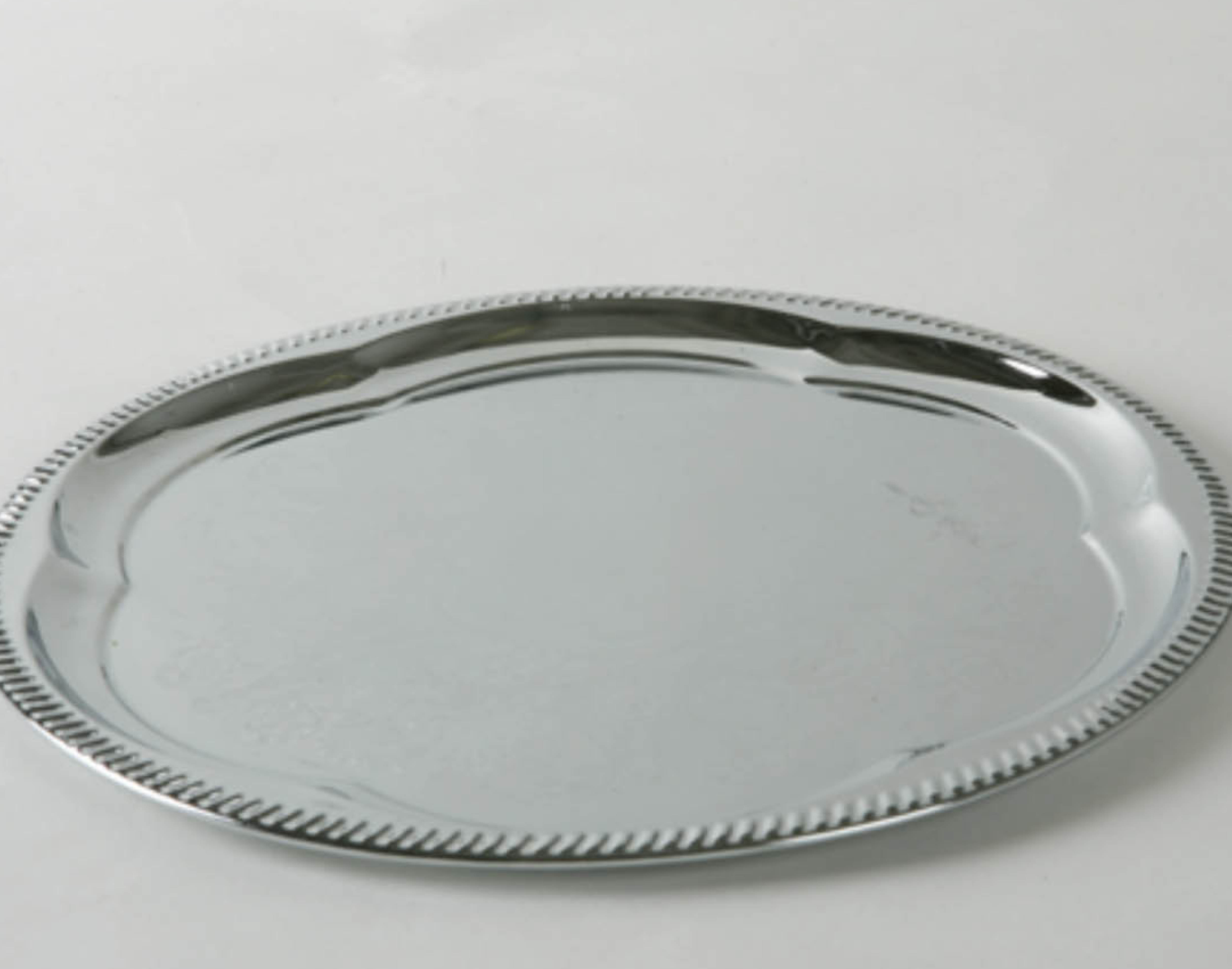 RUNDES SILBERTABLETT